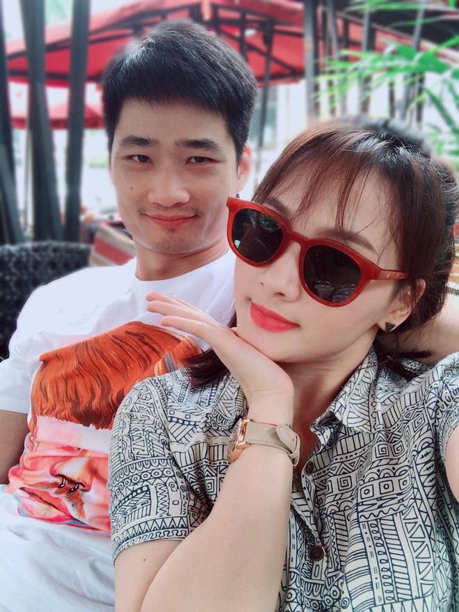 Bảo Thanh hạnh phúc khoe được ông xã yêu chiều hết mực, chăm sóc từng li từng tí khi vợ bị ốm - Ảnh 2.