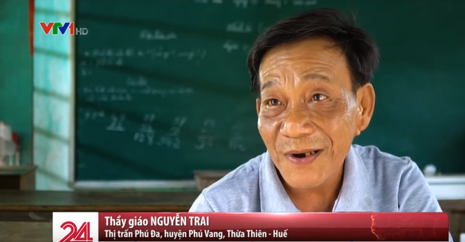 Lớp học hạnh ph&uacute;c của thầy gi&aacute;o ngh&egrave;o ở Thừa Thi&ecirc;n Huế: Đ&ocirc;i ch&acirc;n kh&ocirc;ng l&agrave;nh lặn dẫn bước những đứa trẻ v&agrave;o đời - Ảnh 1.