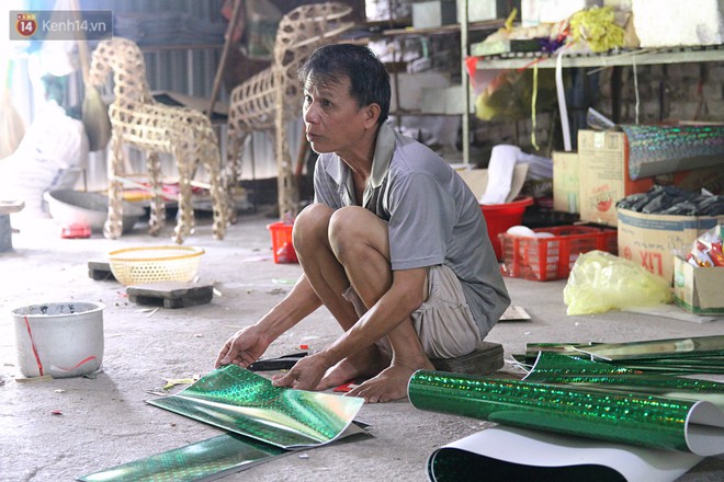 Thủ phủ vàng mã lớn nhất Hà Nội bán cô dâu, chú rể và cả osin cao cấp để đốt cho người cõi âm - Ảnh 5.