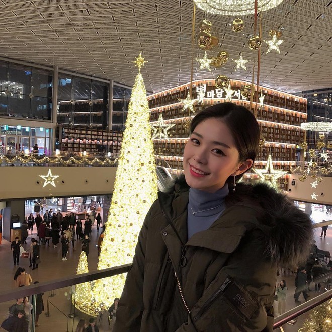 Cô bạn Hàn Quốc chiếm spotlight MXH nhờ sở hữu nụ cười đẹp như nắng - Ảnh 6.