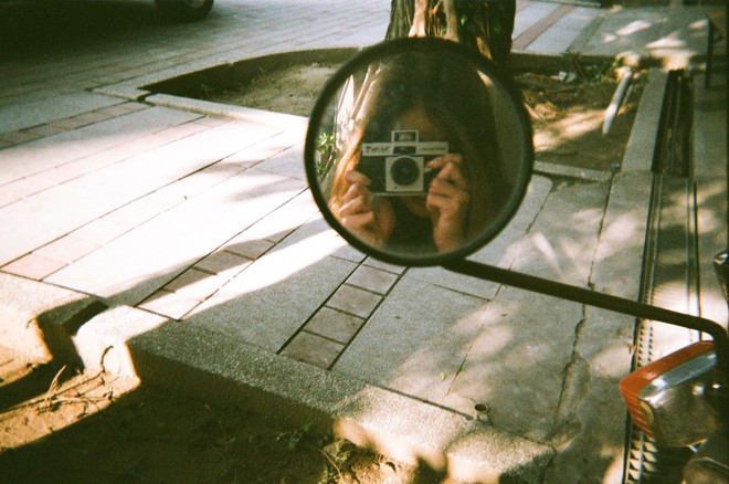 Bộ ảnh chứng minh: Chỉ cần c&oacute; nắng đẹp, mọi c&ocirc; g&aacute;i đều biến th&agrave;nh nữ thần! - Ảnh 9.