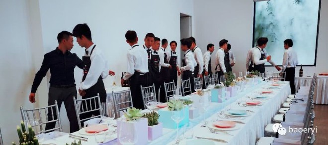 Giả N&atilde;i Lượng say khướt, đau l&ograve;ng khi nh&igrave;n thấy h&igrave;nh ảnh gia đ&igrave;nh người kh&aacute;c ấm c&uacute;ng hạnh ph&uacute;c? - Ảnh 2.
