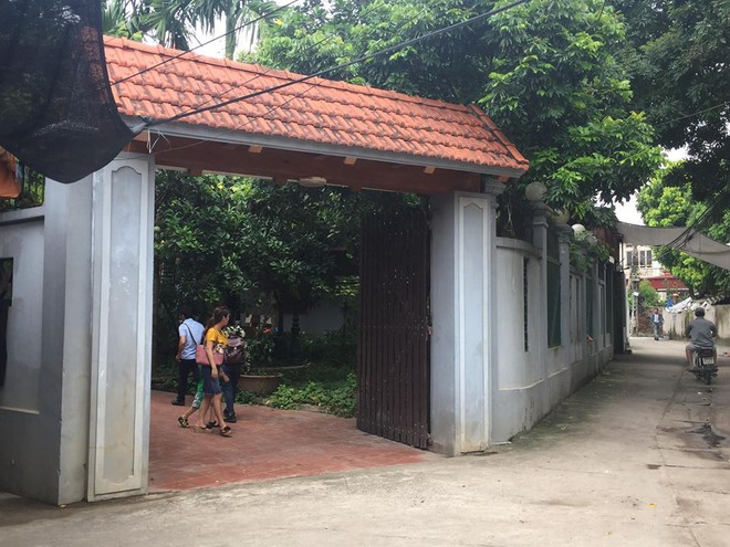 Tiếng van xin &aacute;m ảnh của người vợ bị chồng ch&eacute;m chết: &ldquo;Chị ấy k&ecirc;u thảm thiết nhưng hắn ta vẫn đ&egrave; l&ecirc;n người, đ&acirc;m h&agrave;ng chục nh&aacute;t mới dừng&rdquo; - Ảnh 3.