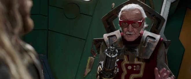 Hóa ra cụ Stan Lee đang nắm giữ vũ khí hủy diệt nhất vũ trụ mà chẳng ai nhận ra - Ảnh 1.