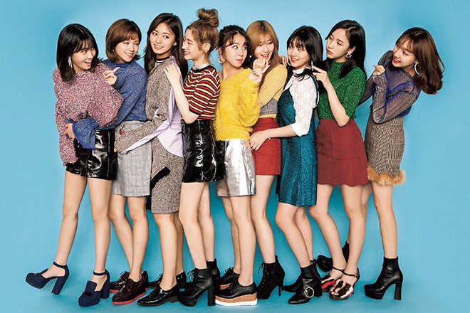 Ra mắt sub-unit, SNSD c&oacute; cạnh tranh nổi c&ugrave;ng lứa đ&agrave;n em ở hạng mục Nh&oacute;m nữ xuất sắc nhất? - Ảnh 3.