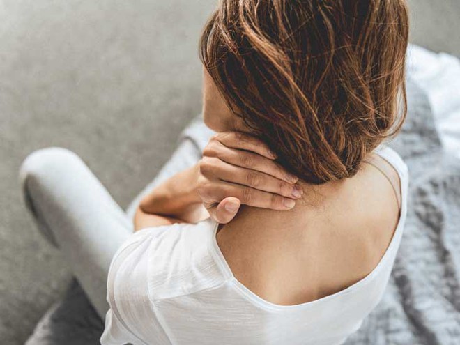 Đừng bỏ qua những dấu hiệu đau cổ, chúng đang báo động các căn bệnh bên trong đấy - Ảnh 5. Đừng bỏ qua những dấu hiệu đau cổ, chúng đang báo động các căn bệnh bên trong đấy - Ảnh 5.