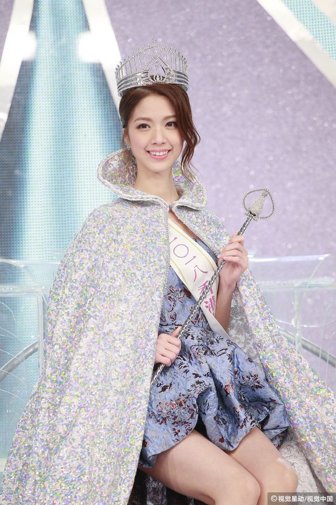 Chung kết Hoa hậu Hong Kong 2018: Người giành vương miện bị chê lép, dân tình than trời vì Á hậu 1 và 2  - Ảnh 5.