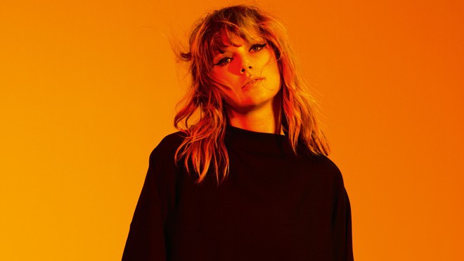 Tương lai Taylor Swift sẽ ra sao khi hết hạn hợp đồng với hãng thu âm đỡ đầu cho mình từ năm 15 tuổi? - Ảnh 1.