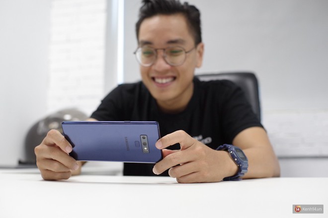 Biến màn hình thành TV với Galaxy Note9, dân văn phòng không phải đi đâu mà vẫn xem bóng cổ vũ đội tuyển Olympic Việt Nam - Ảnh 3.