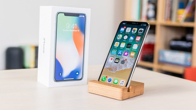 Mặc kệ iPhone 2018 mới toanh sắp ra mắt, 3 lý do này bảo chọn iPhone X (2017) mới là thông minh - Ảnh 3.