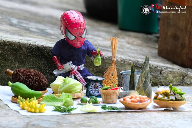 Góc mưu sinh: Khi Spider-Man cũng phải bươn chải đủ nghề từ cửu vạn tới bán hàng rong để kiếm sống - Ảnh 2.