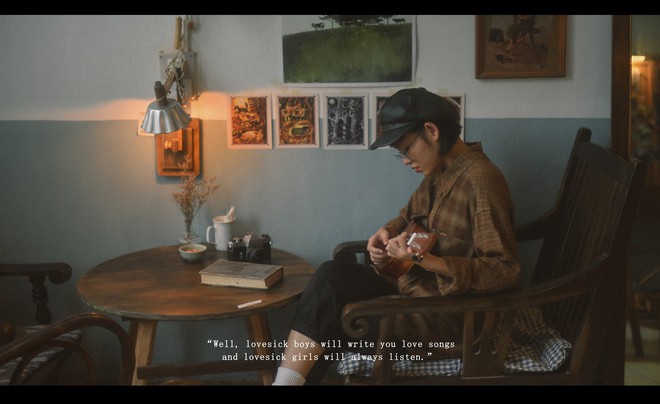 Kh&ocirc;ng cần b&aacute;nh b&egrave;o lả lướt, c&ocirc; bạn vẫn khiến nhiều người ngẩn ngơ v&igrave; vẻ ngo&agrave;i củ nghệ của m&igrave;nh - Ảnh 7.