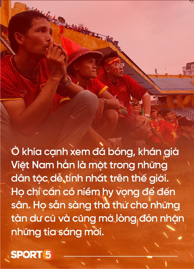 Người Việt y&ecirc;u b&oacute;ng đ&aacute;, thứ t&igrave;nh y&ecirc;u trường tồn  - Ảnh 3.