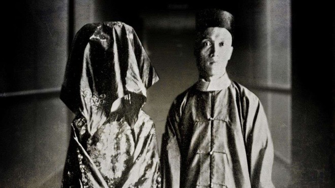 15 điều m&agrave; c&aacute;c bạn phương T&acirc;y lu&ocirc;n ấn tượng về ch&acirc;u &Aacute;: Từ Đ&aacute;m cưới ma, nh&agrave; mọc tr&ecirc;n nh&agrave; cho tới cơm nước bọc nylon - Ảnh 10.