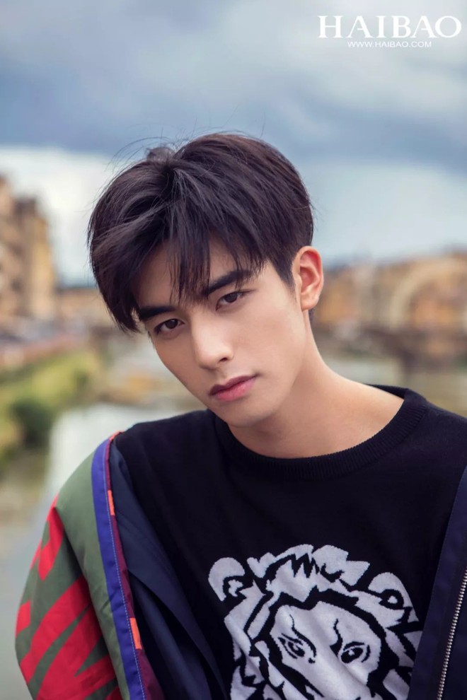 Nam thần của điện ảnh Trung g&acirc;y b&atilde;o v&igrave; đẹp bằng 3 idol H&agrave;n cực phẩm kết hợp, nhưng tuổi mới l&agrave; bất ngờ nhất - Ảnh 5.