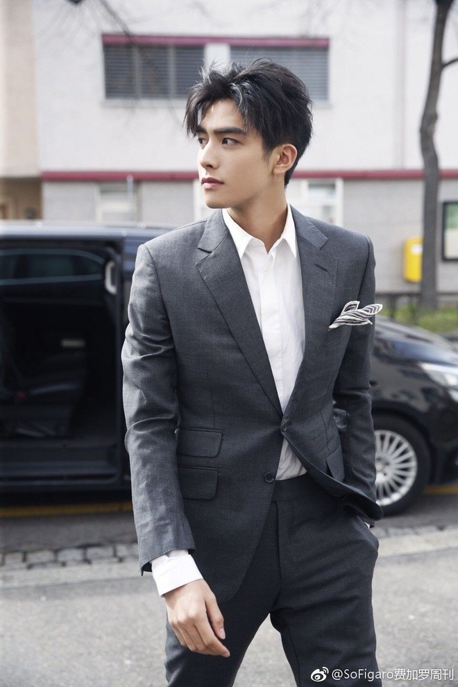 Nam thần của điện ảnh Trung g&acirc;y b&atilde;o v&igrave; đẹp bằng 3 idol H&agrave;n cực phẩm kết hợp, nhưng tuổi mới l&agrave; bất ngờ nhất - Ảnh 14.