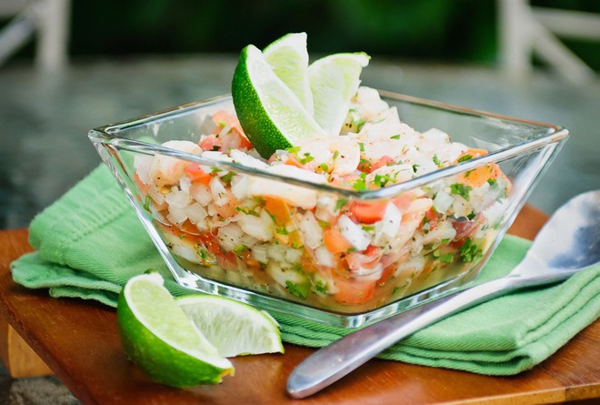 Độc đ&#225;o Ceviche - m&#243;n &quot;cocktail&quot; hải sản tươi m&#225;t của c&#225;c nước Mỹ Latin - Ảnh 1.