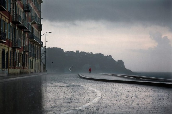 Bộ ảnh tuyệt đẹp về mưa của nhiếp ảnh gia người Pháp - Ảnh 12.