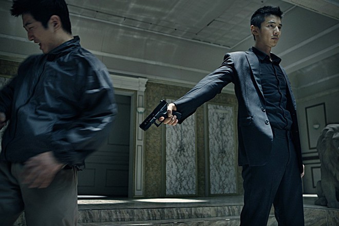 10 pha hành động trong phim Hàn Quốc chẳng hề kém cạnh bom tấn Hollywood (Phần 1) - Ảnh 7.