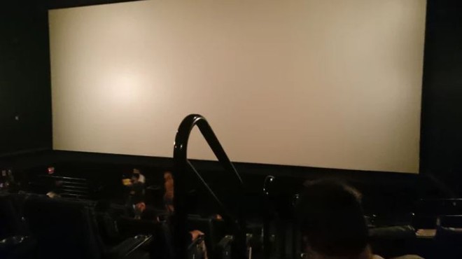 1001 kiểu thốn m&agrave; kh&aacute;n giả từng phải trải qua tại rạp chiếu phim - Ảnh 7.