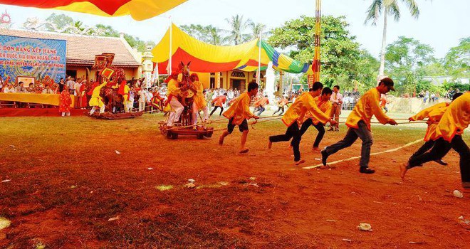 Hải Ph&ograve;ng: Kẻ trộm lẻn v&agrave;o di t&iacute;ch lịch sử quốc gia ăn cắp cổ vật - Ảnh 2.