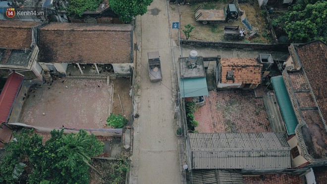 Vui như bà con Chương Mỹ sau trận lũ lịch sử: Mấy đứa cháu được về rồi, nhà cửa rộn ràng hẳn lên! - Ảnh 3.