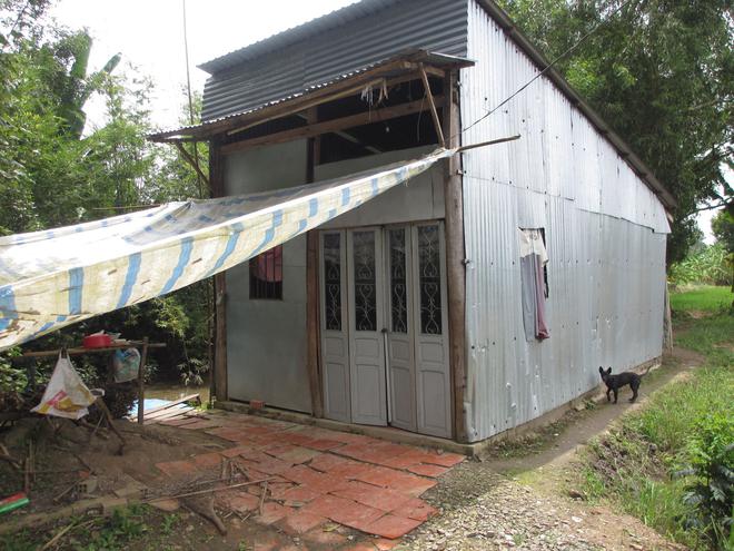 Qu&aacute; khứ bất hảo của kẻ ch&eacute;m vợ, ph&oacute;ng hỏa đốt chết chị vợ v&agrave; b&eacute; trai 11 th&aacute;ng tuổi ở C&agrave; Mau - Ảnh 2.