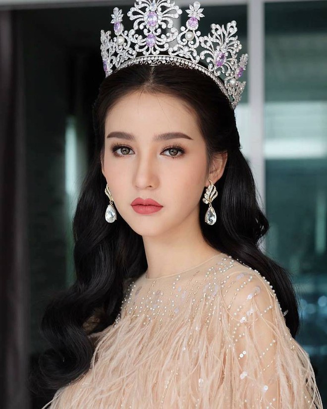 Nhan sắc Tân Hoa hậu Chuyển giới Thái Lan 2018: Liệu có thể sánh ngang với thần tiên tỷ tỷ Yoshi? - Ảnh 10.
