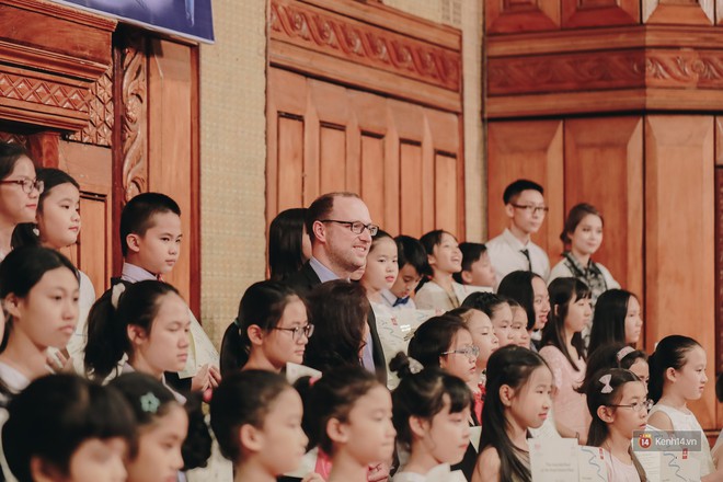 Đã mắt ngắm, đã tai nghe thí sinh xuất sắc của Hiệp hội Âm nhạc Hoàng gia Anh biểu diễn: Giới trẻ Việt bây giờ giỏi và chất quá! - Ảnh 19.