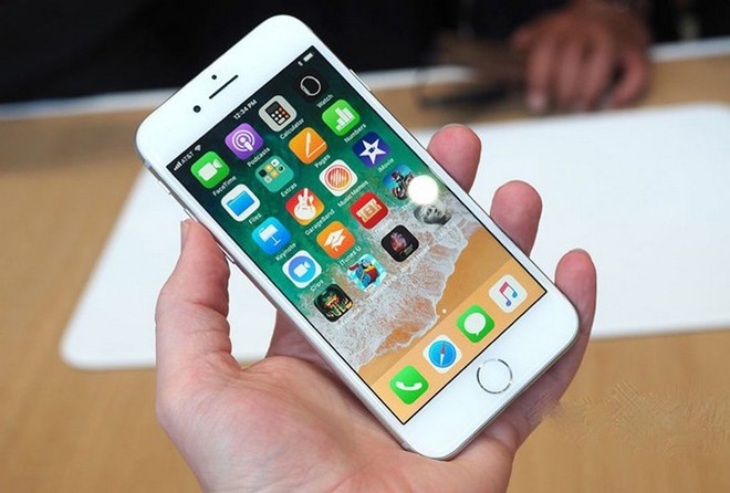 Giá bán iPhone ngày càng đắt đỏ, nhưng đó có phải là vấn đề với người dùng? - Ảnh 2.