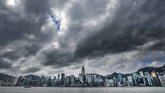 Siêu bão Mangkhut sắp vào biển Đông trong 2 ngày tới: Nó rất khác biệt và sẽ mang đến một mối nguy hiểm lớn - Ảnh 3.