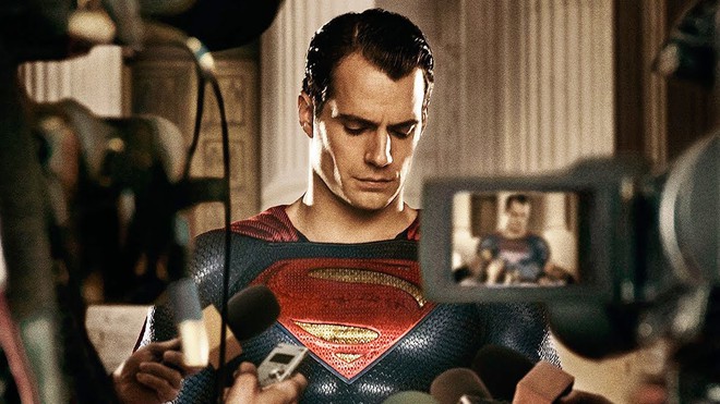 4 soái ca được đồn đoán sẽ thừa kế vai Superman thay thế Henry Cavill - Ảnh 1.