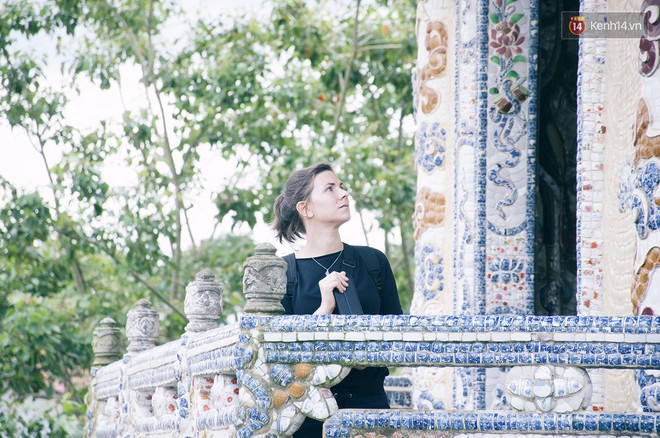 Chuyện về những người đi nhặt ve chai để x&acirc;y n&ecirc;n ng&ocirc;i ch&ugrave;a khảm miếng lớn nhất Đ&agrave; Lạt - Ảnh 11.