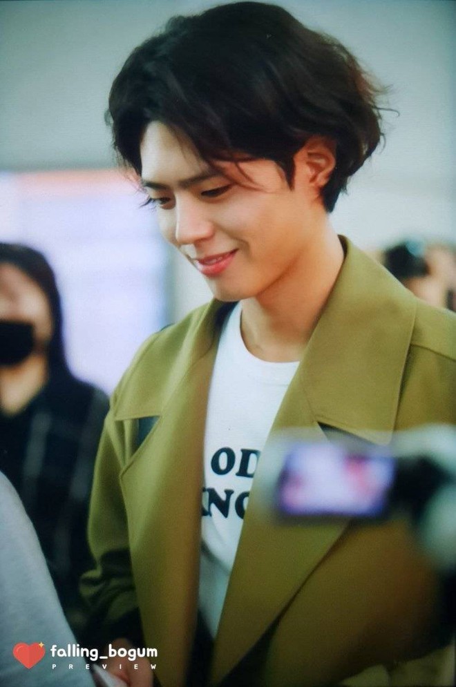 Cú lừa fan ngoạn mục của Park Bo Gum: cứ tưởng đã cắt tóc bảnh trai nhưng mà không, vẫn đang để tóc bà cô nhé! - Ảnh 8.