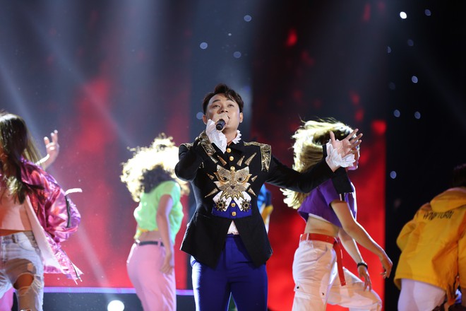 Dàn nghệ sĩ đình đám Vpop hội ngộ, mang loạt hit lên sân khấu đại nhạc hội - Ảnh 15.