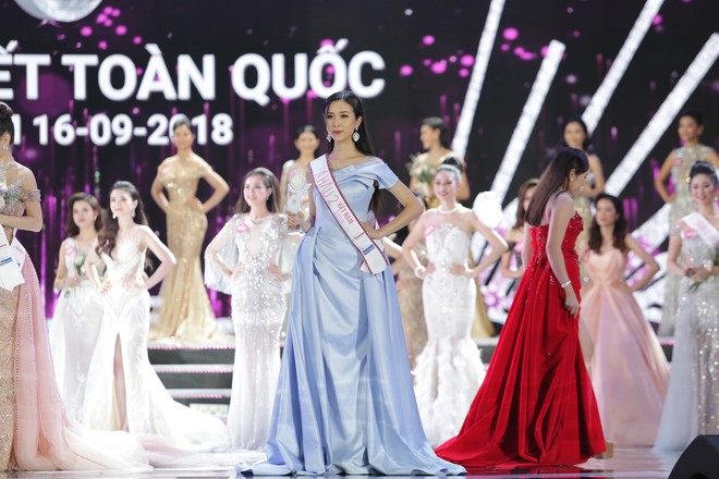 Soi học lực của Á hậu 2 Nguyễn Thị Thúy An: Sinh viên khoa Quản trị Kinh doanh và là Miss thân thiện của HUTECH - Ảnh 2.