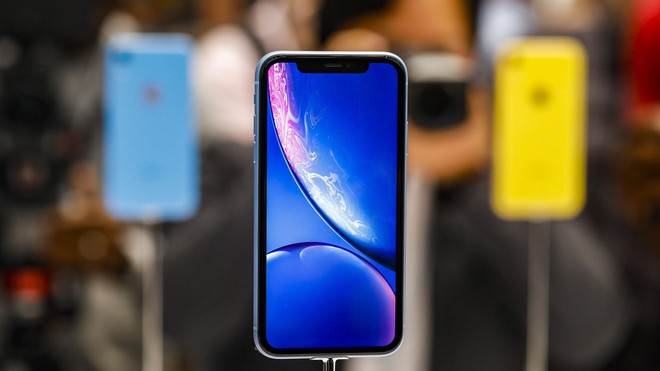 Apple muốn l&agrave;m một chiếc iPhone kh&ocirc;ng thể bị ph&aacute; hủy? - Ảnh 1.