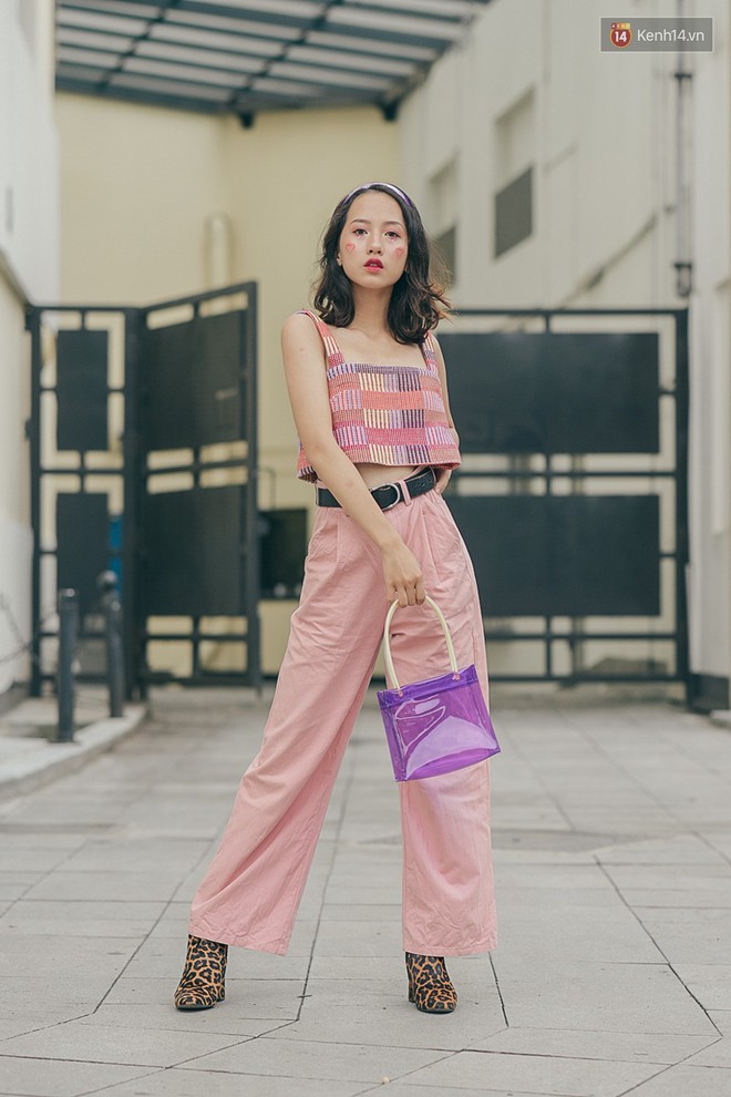 Street style 2 miền: miền Bắc m&agrave;u m&egrave; tươi tắn, miền Nam chuộng đen trắng cool ngầu - Ảnh 5.