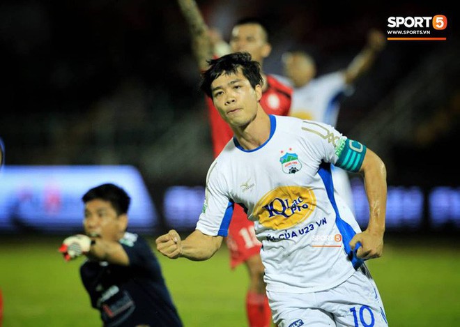 Công Phượng đứng trước cơ hội trở thành chân sút nội xuất sắc nhất V-League 2018 - Ảnh 2.