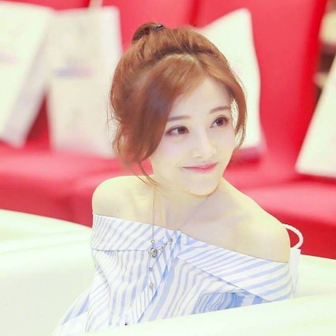 Cover hit Học tiếng mèo kêu, nữ streamer đánh cắp trái tim dân mạng vì quá dễ thương - Ảnh 9.