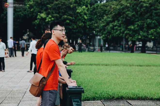 Xúc động lễ chào cờ thiêng liêng nhất trong năm tại Quảng trường Ba Đình lịch sử - Ảnh 12.