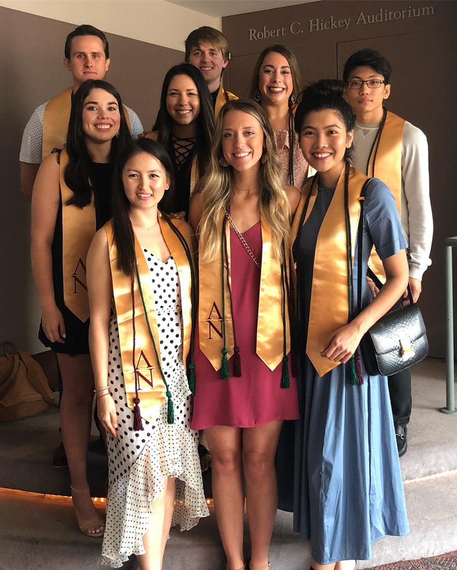 Tốt nghiệp ngành Y bằng Xuất sắc với GPA 4.0, hoa khôi du học sinh Việt được Viện ung thư hàng đầu thế giới giữ lại làm việc - Ảnh 3.