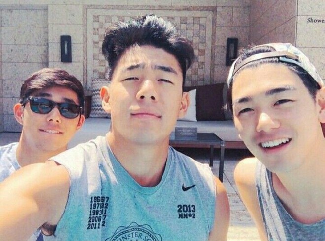 Anh chị em ruột ngo&agrave;i ng&agrave;nh giải tr&iacute; của 7 idol Kpop đ&igrave;nh đ&aacute;m: Qu&aacute; ph&iacute; khi kh&ocirc;ng gia nhập l&agrave;ng giải tr&iacute; - Ảnh 9.