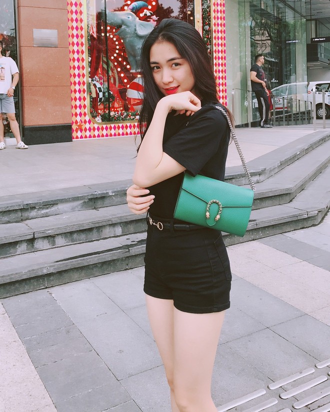 Những sao Việt c&oacute; c&acirc;n nặng tăng giảm thất thường khiến fan kh&ocirc;ng khỏi cho&aacute;ng v&aacute;ng - Ảnh 19.