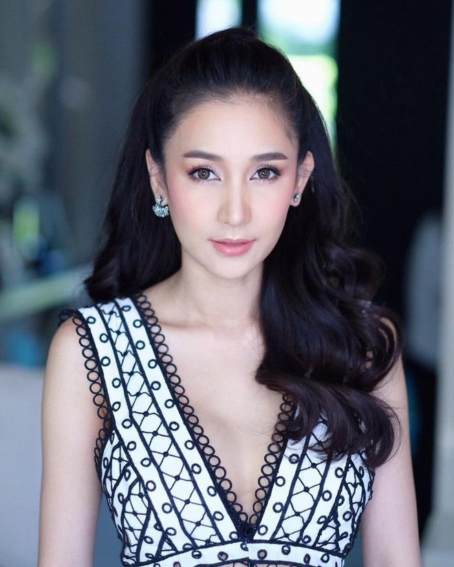 Trường rich kid danh giá nổi tiếng Thái Lan Chulalongkorn: Hội tụ toàn top nữ thần nam thần của showbiz - Ảnh 31.