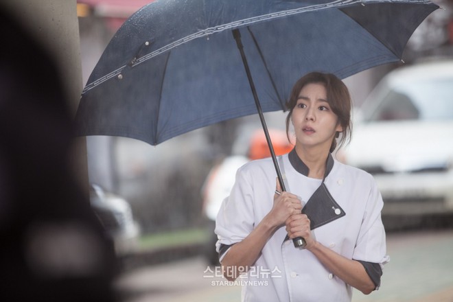 Hễ đ&oacute;ng phim mới, nữ thần gợi cảm một thời UEE lại gầy th&ecirc;m v&agrave;i phần, giờ đ&atilde; tới mức b&aacute;o động - Ảnh 5.