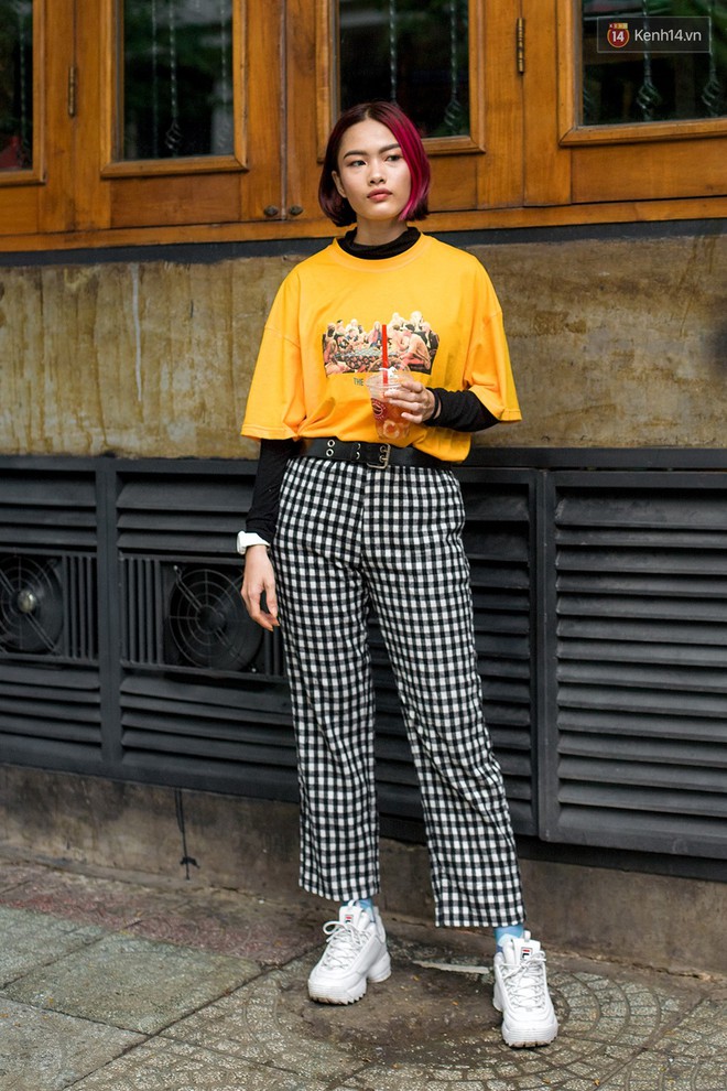 Street style 2 miền: miền Nam phá cách với toàn công thức độc, miền Bắc đơn giản mà trendy - Ảnh 3.