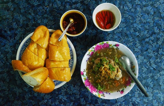 C&oacute; g&igrave; đặc biệt m&agrave; ai gh&eacute; thăm Quy Nhơn cũng phải t&igrave;m đến h&agrave;ng nhất phẩm lagu n&agrave;y cho bằng được - Ảnh 1.