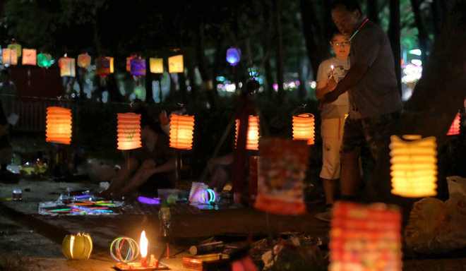 Là ngày lễ lớn chỉ sau Tết Nguyên Đán, Tết Trung Thu của người Trung Quốc có điều gì thú vị? - Ảnh 1.