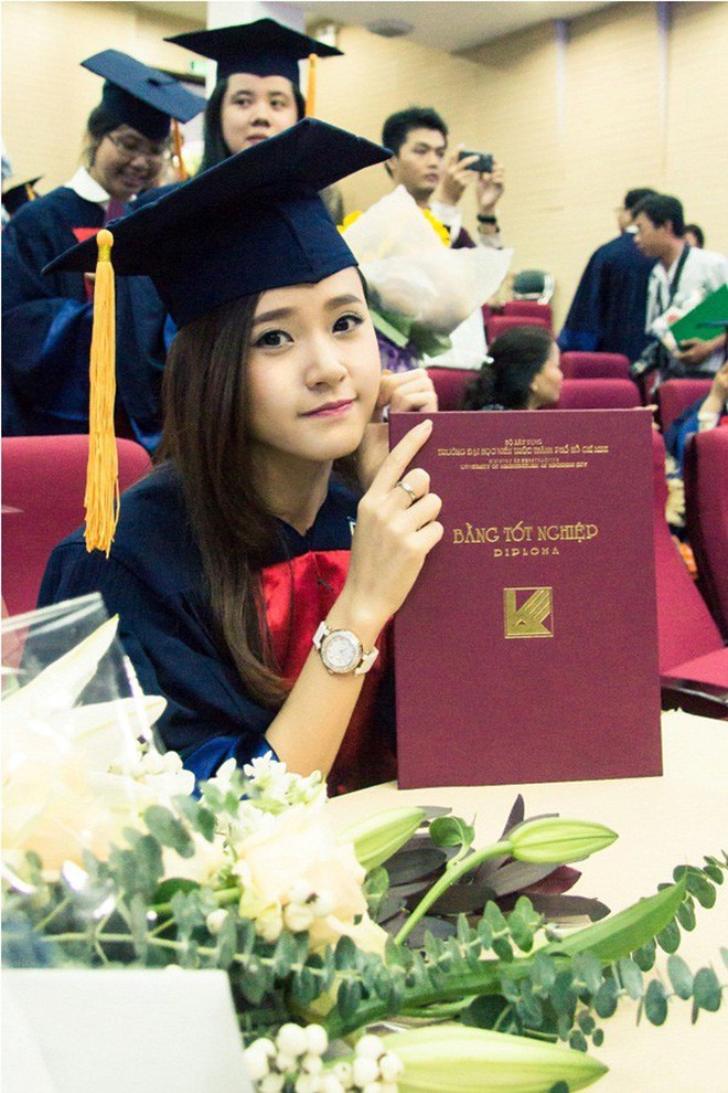 Sao Vbiz cÅ©ng kh&#225;c &quot;má»t trá»i má»t vá»±c&quot; l&#250;c sinh vi&#234;n v&#224; khi Ä&#227; l&#224; nhá»¯ng idol ÄÆ°á»£c sÄn Ä&#243;n - áº¢nh 7.